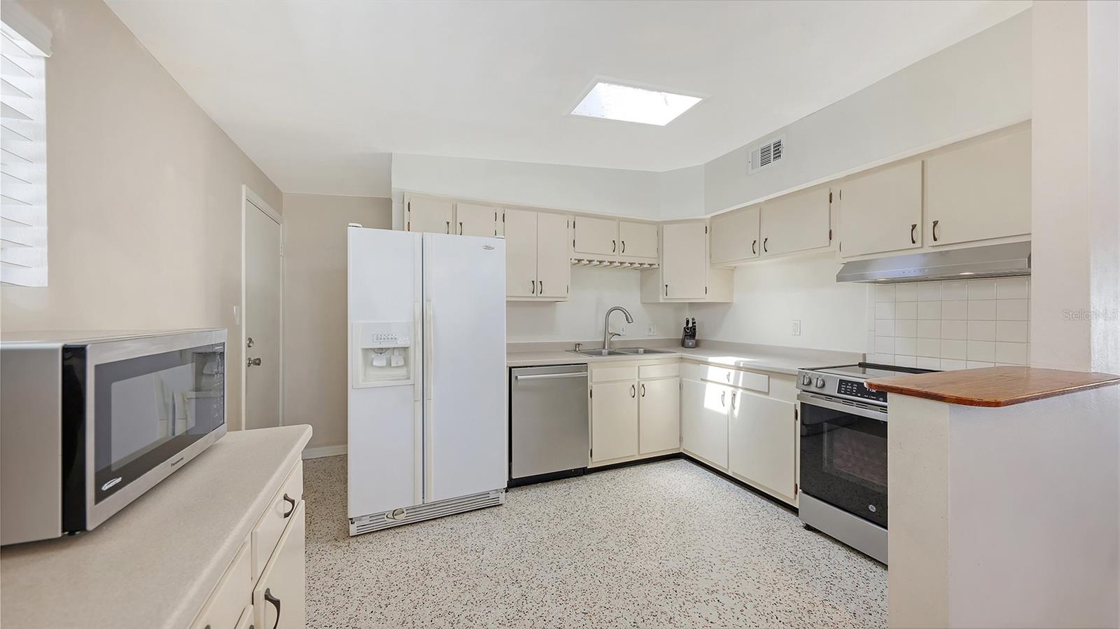 3008 BOWDOIN PL — photo 15
