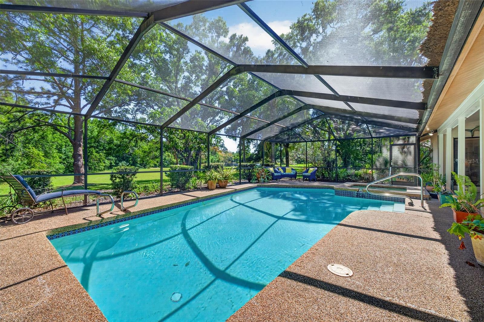 5035 BARROWE DR — photo 33