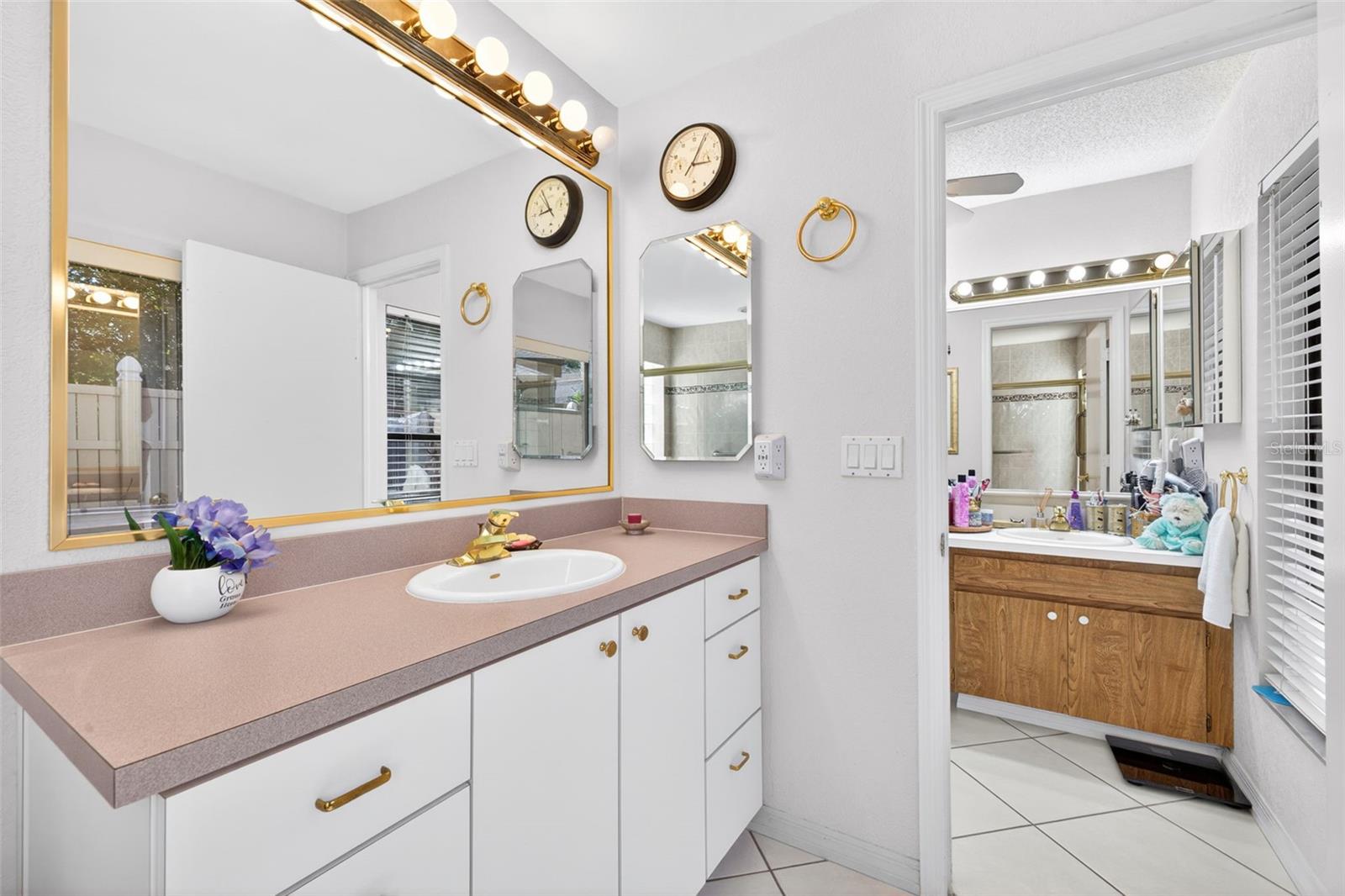 5035 BARROWE DR — photo 20