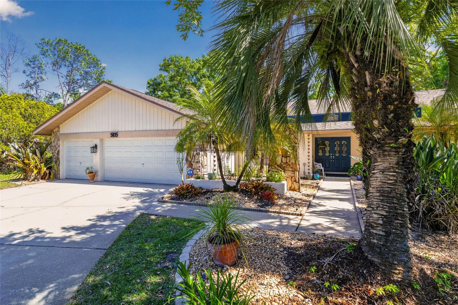 5035 BARROWE DR — photo 3
