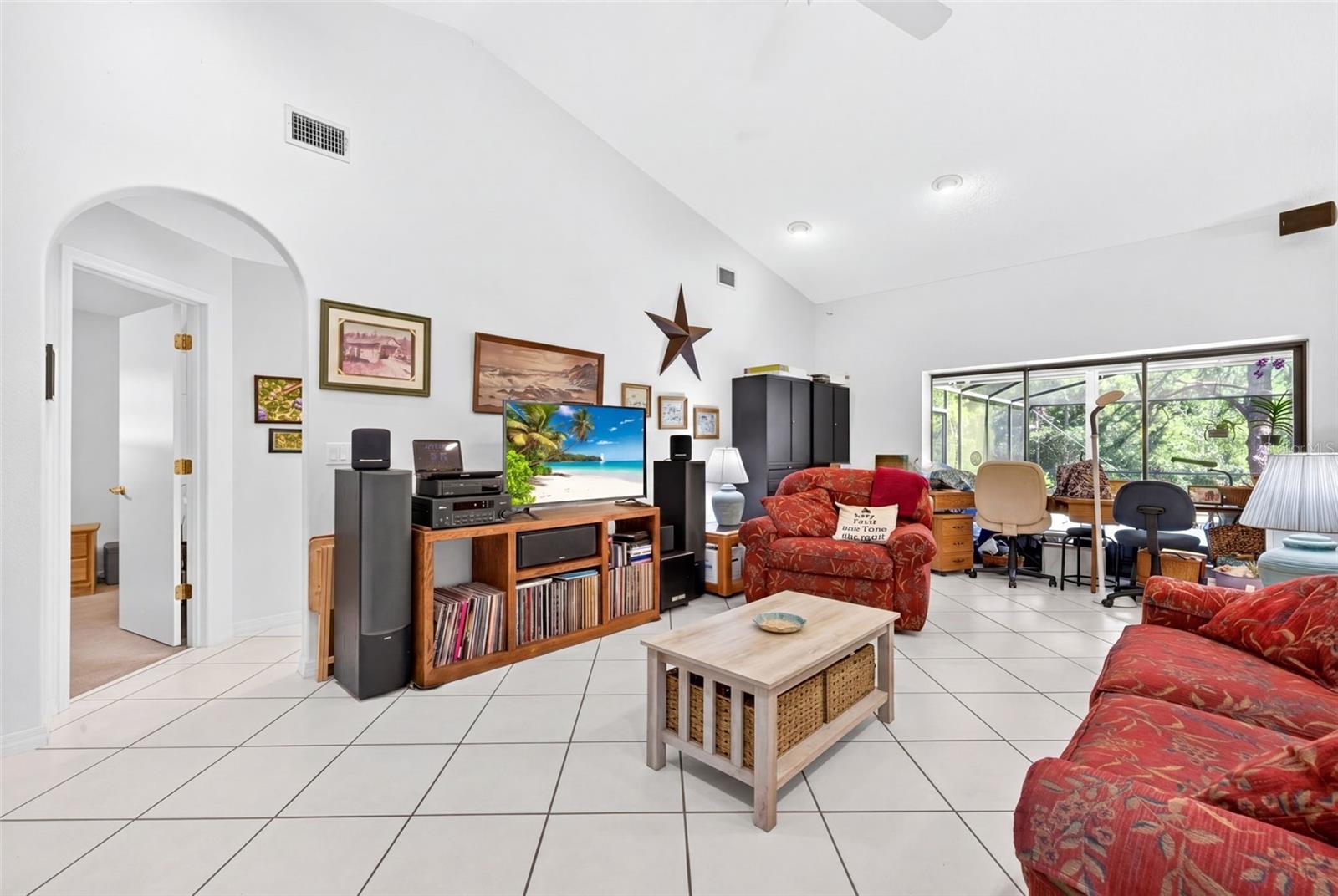 5035 BARROWE DR — photo 7