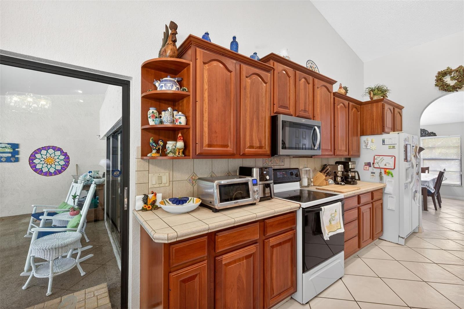 5035 BARROWE DR — photo 12