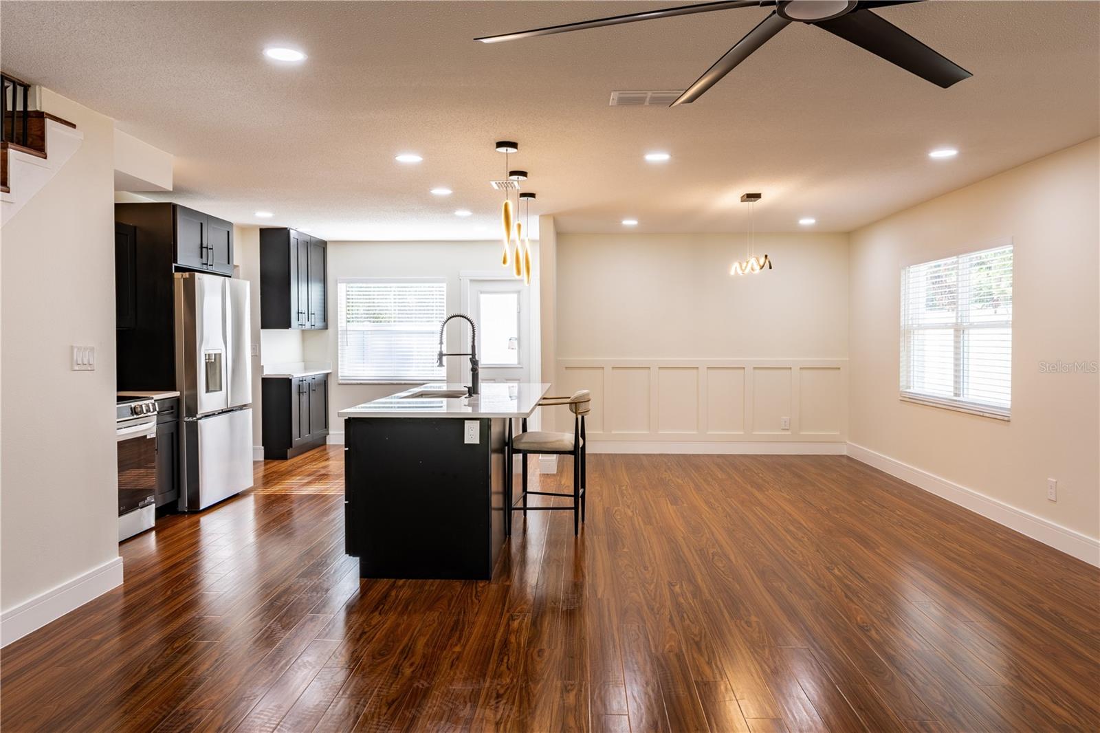 226 WILLOWICK AVE — photo 13