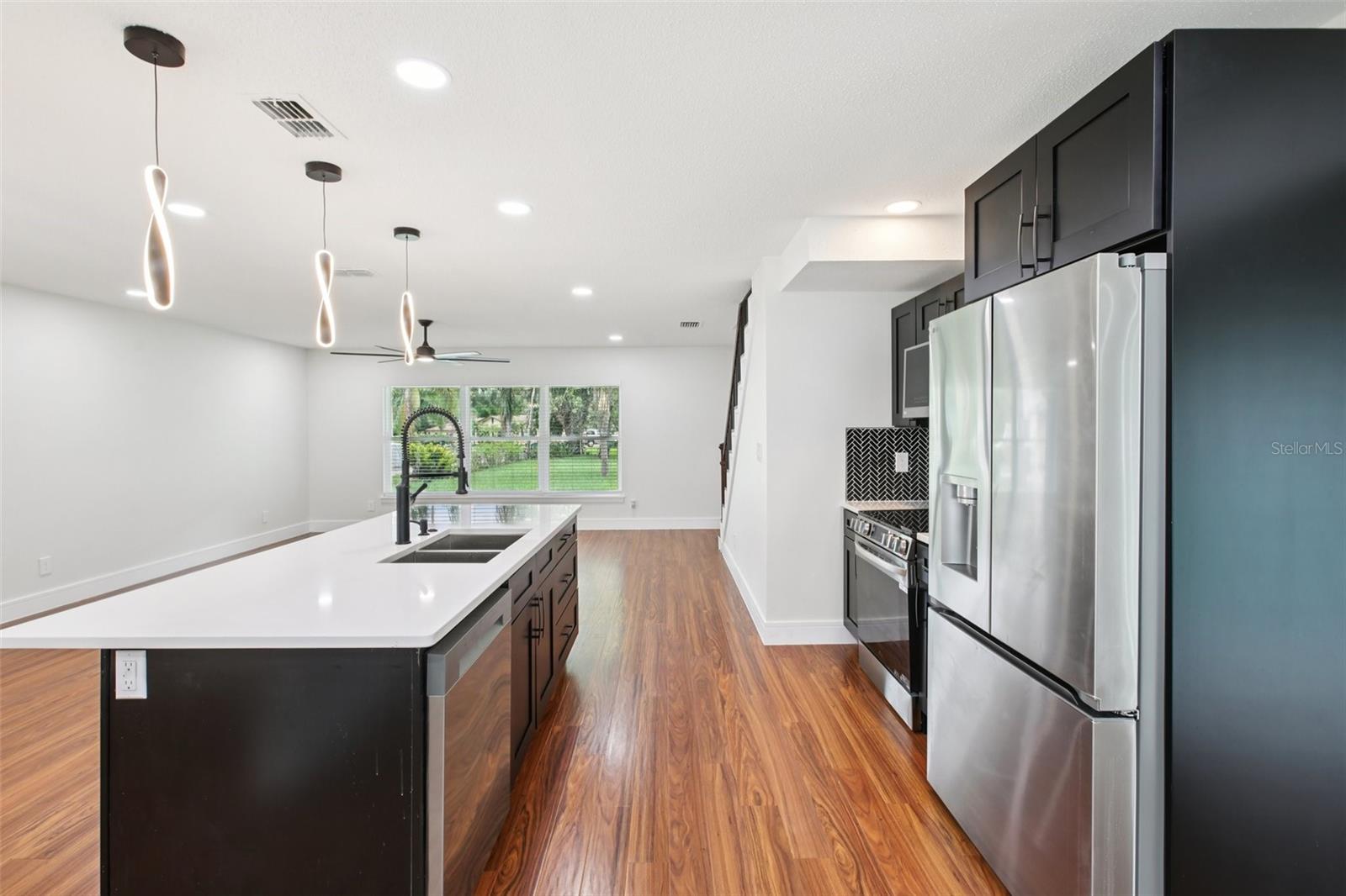 226 WILLOWICK AVE — photo 11