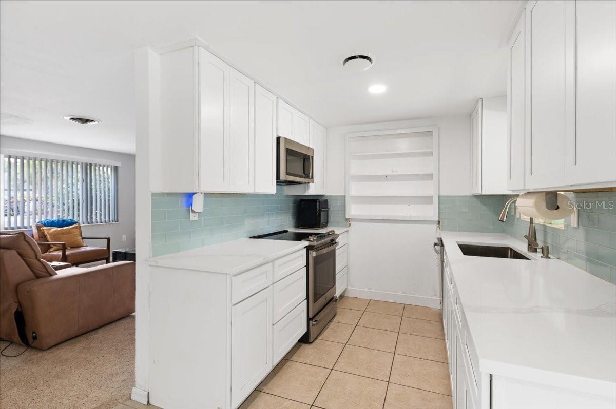 4508 POMPANO RD — photo 8