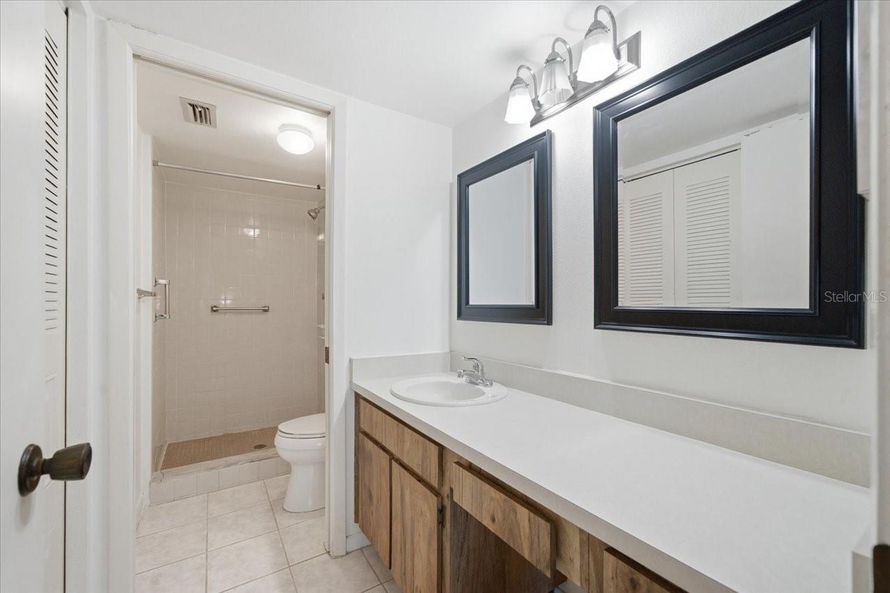 3399 MERMOOR DR #101 — photo 22