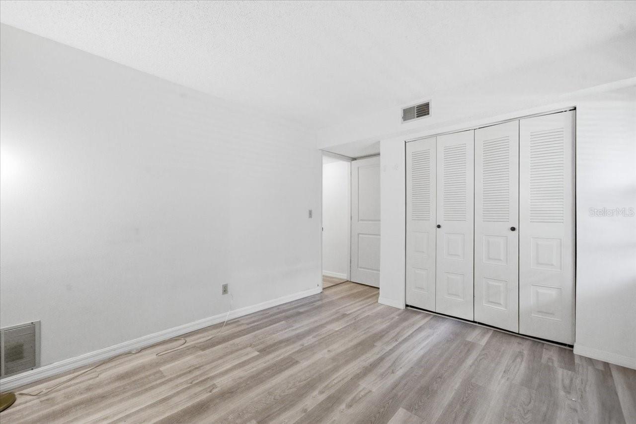 3399 MERMOOR DR #101 — photo 24