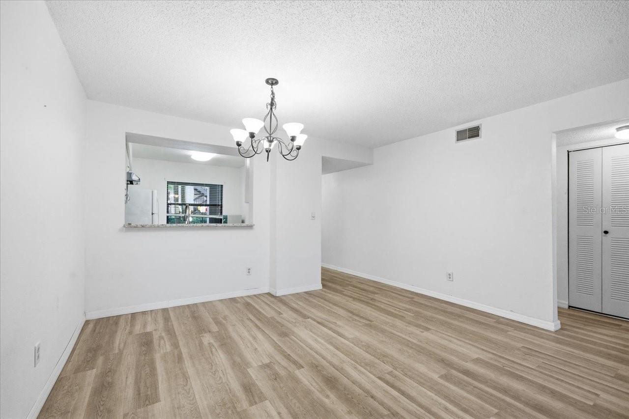 3399 MERMOOR DR #101 — photo 10