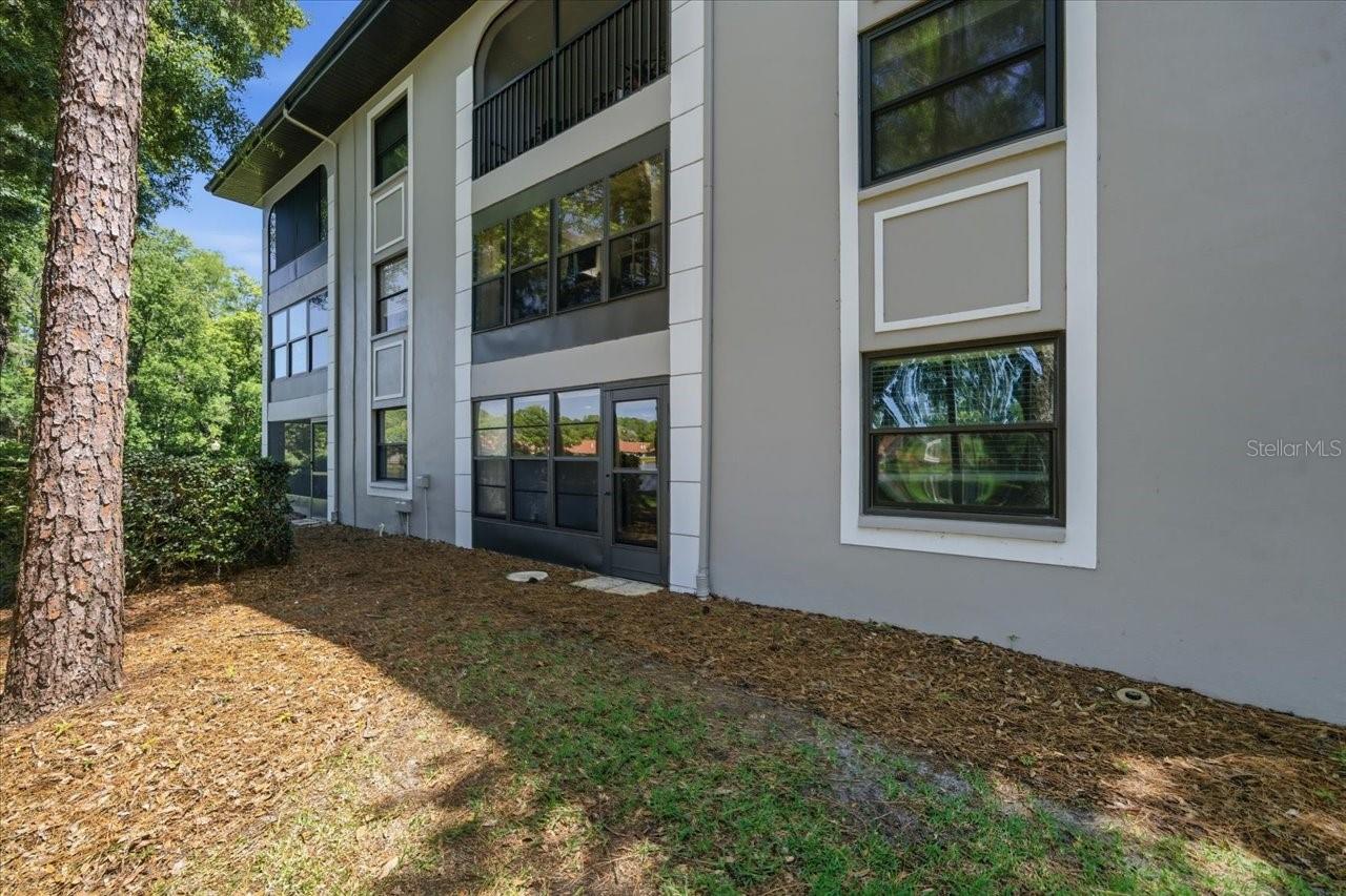 3399 MERMOOR DR #101 — photo 30