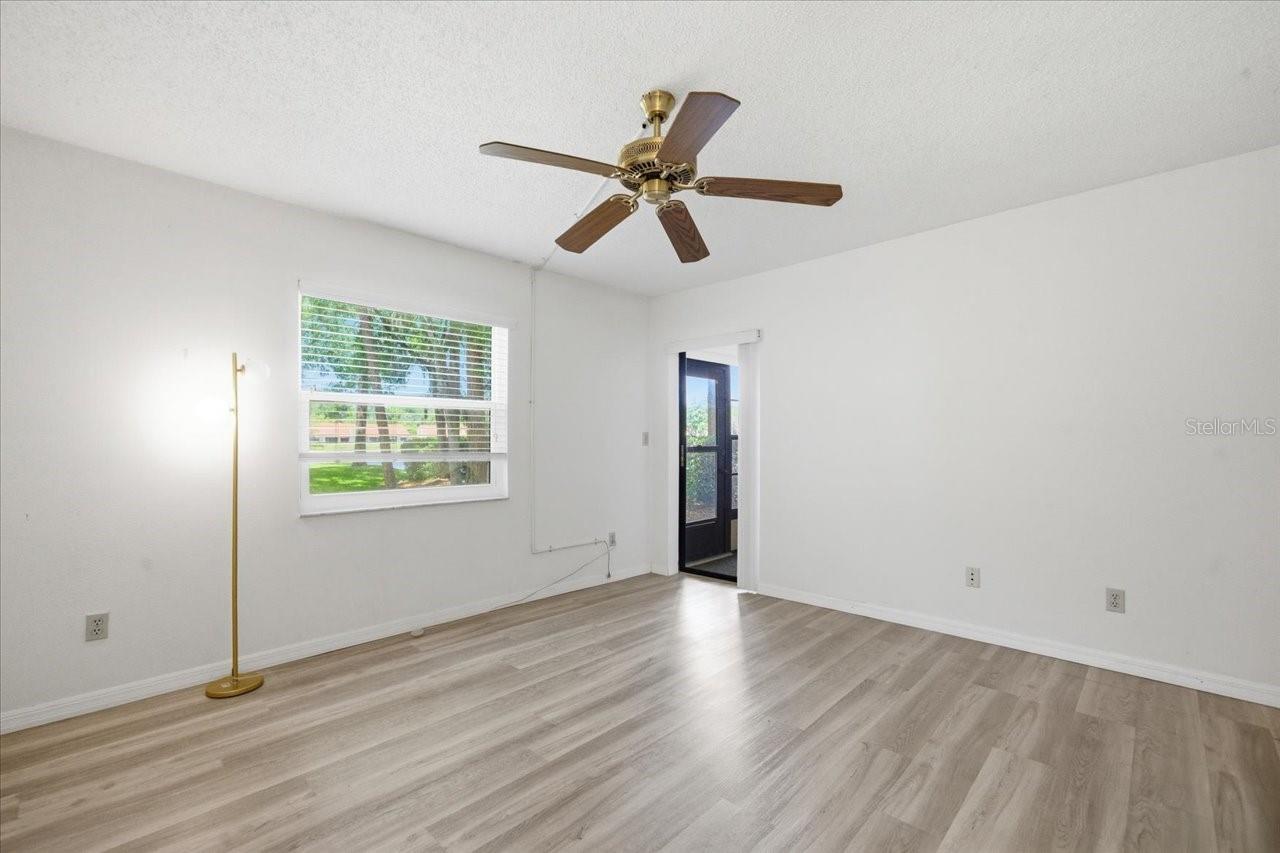 3399 MERMOOR DR #101 — photo 19
