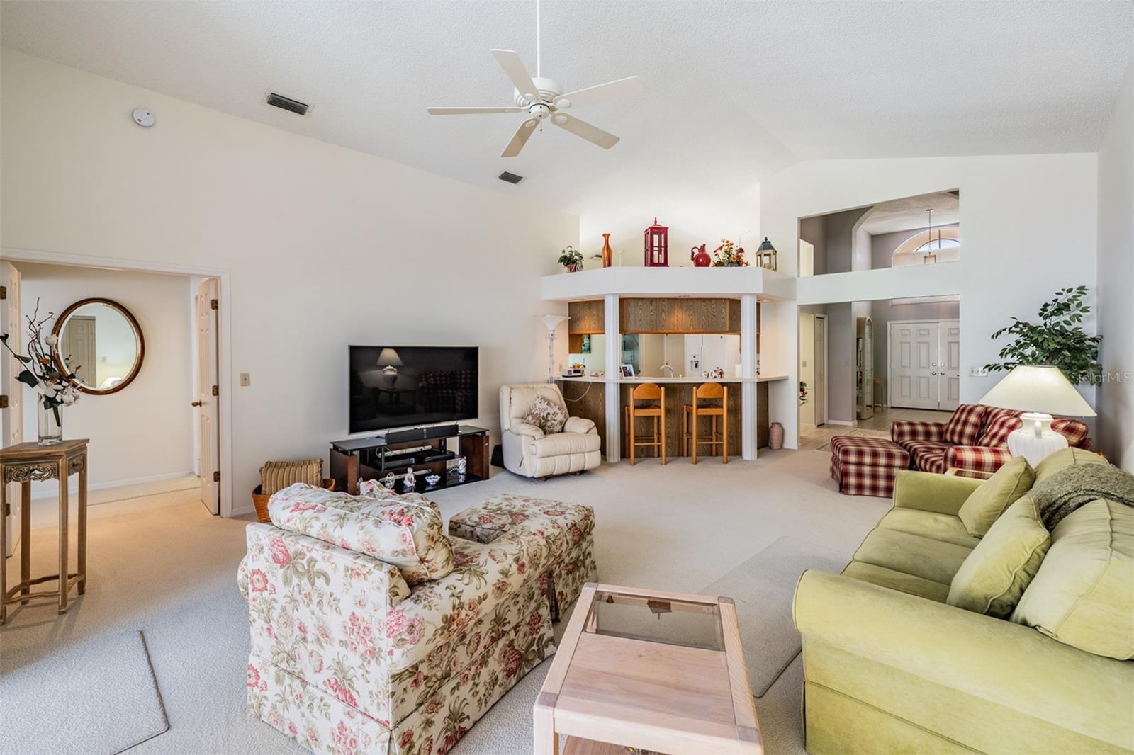 9008 QUAIL CREEK DR — photo 11