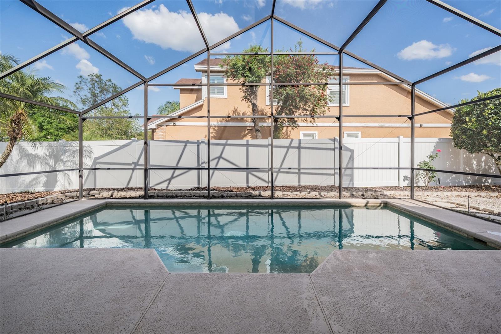 9008 QUAIL CREEK DR — photo 43