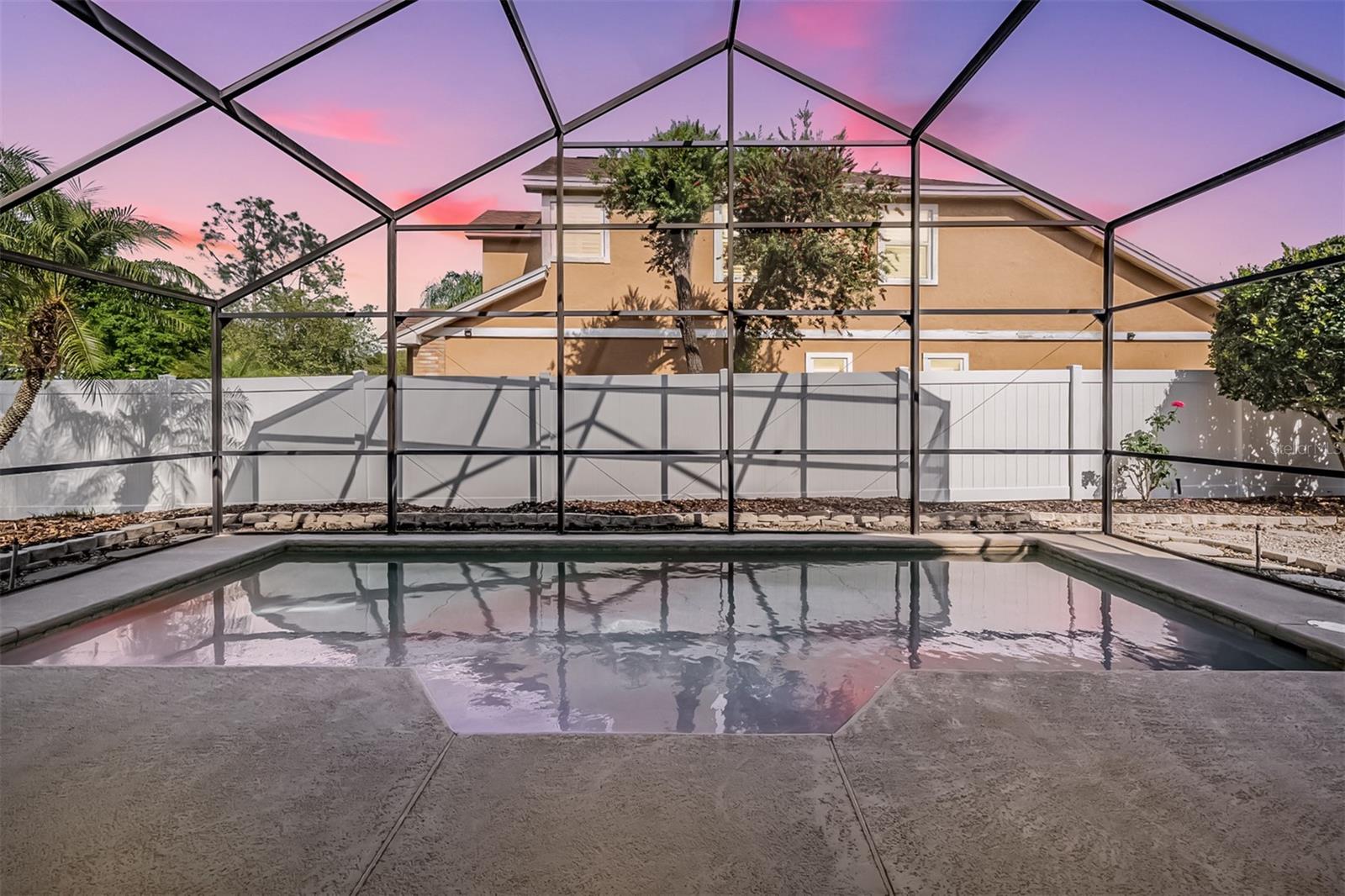 9008 QUAIL CREEK DR — photo 3