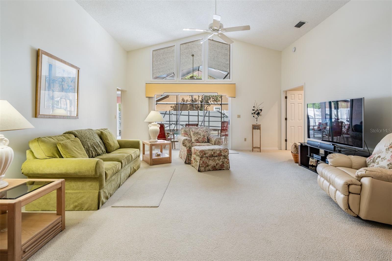 9008 QUAIL CREEK DR — photo 10