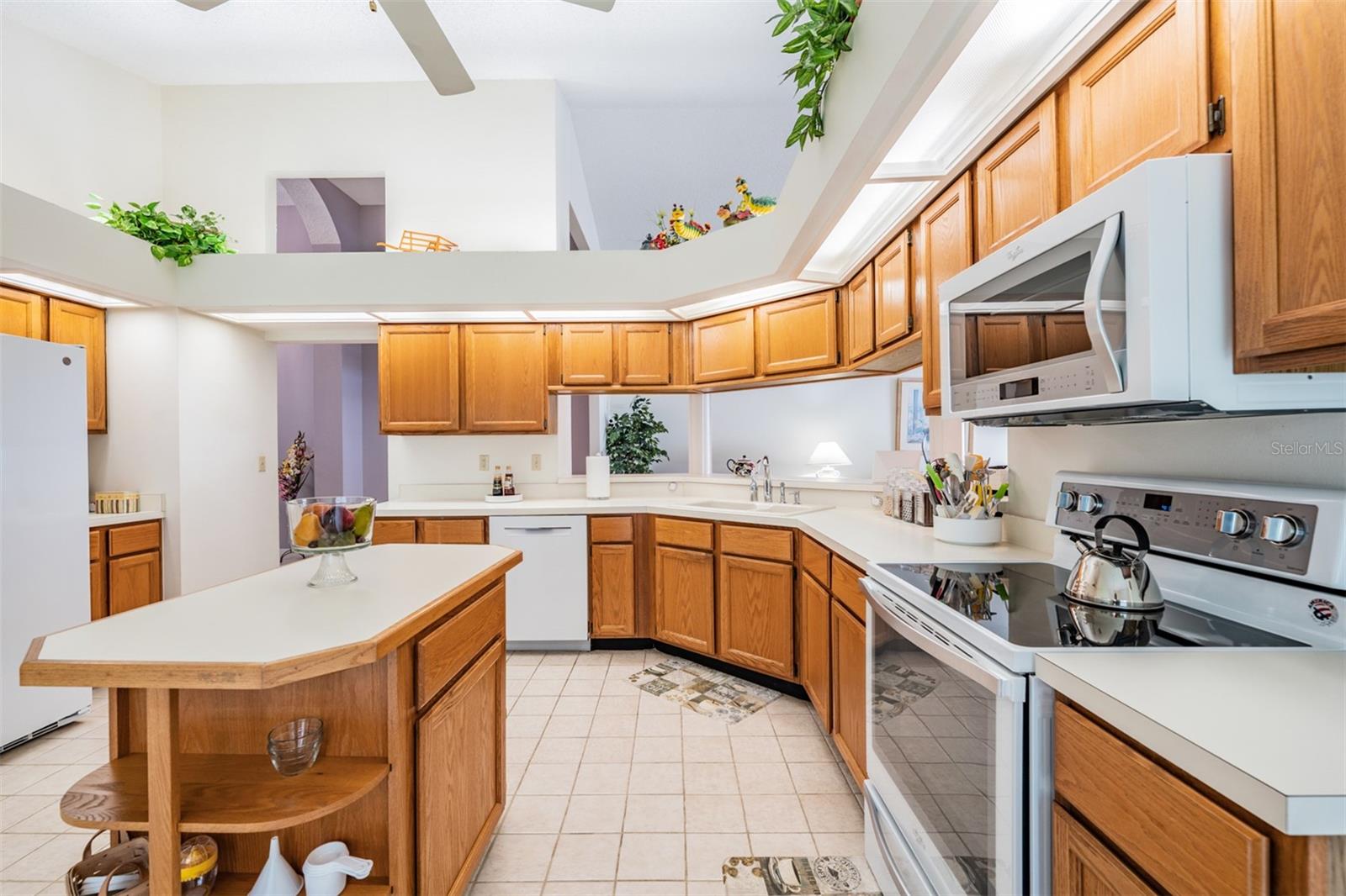 9008 QUAIL CREEK DR — photo 14