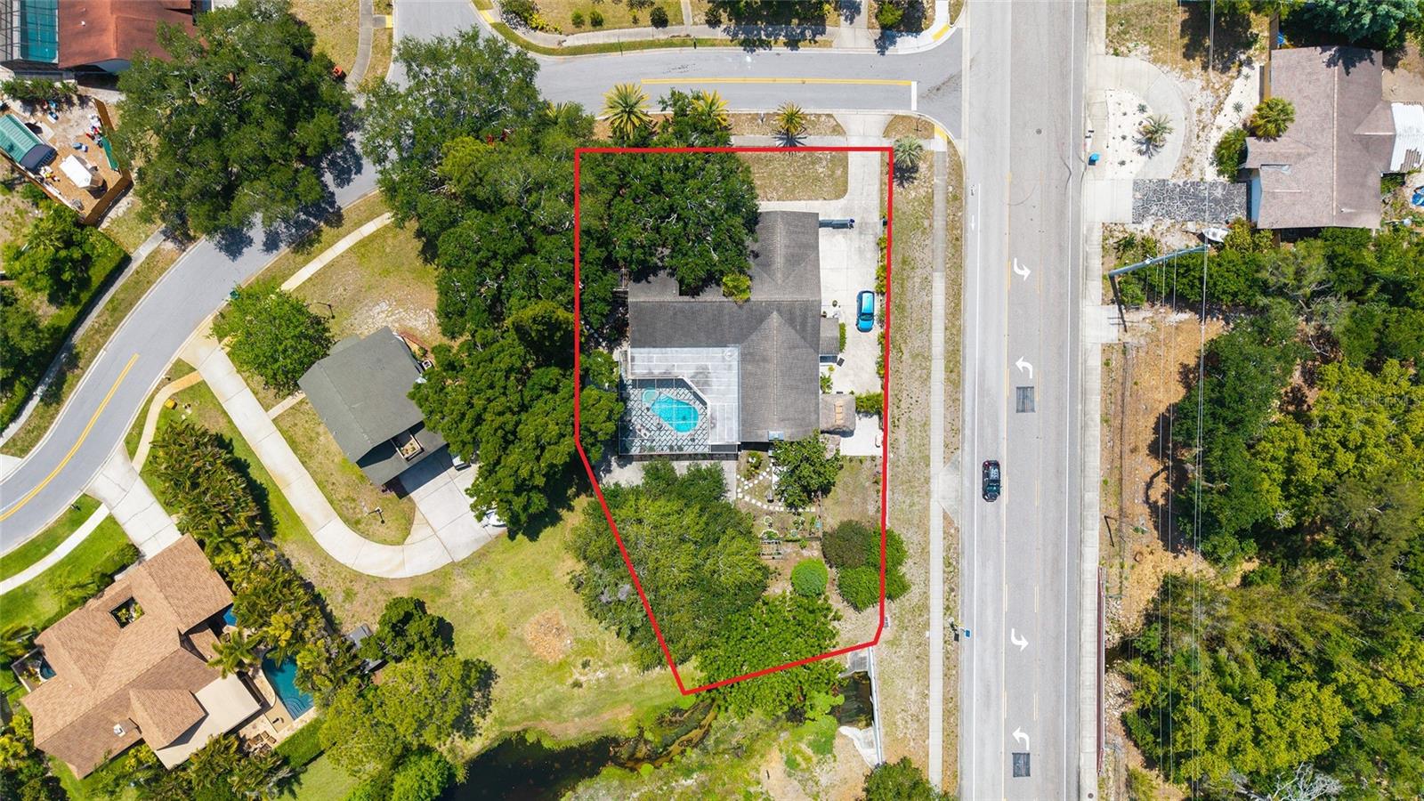 1307 NORMANDY CIR — photo 38