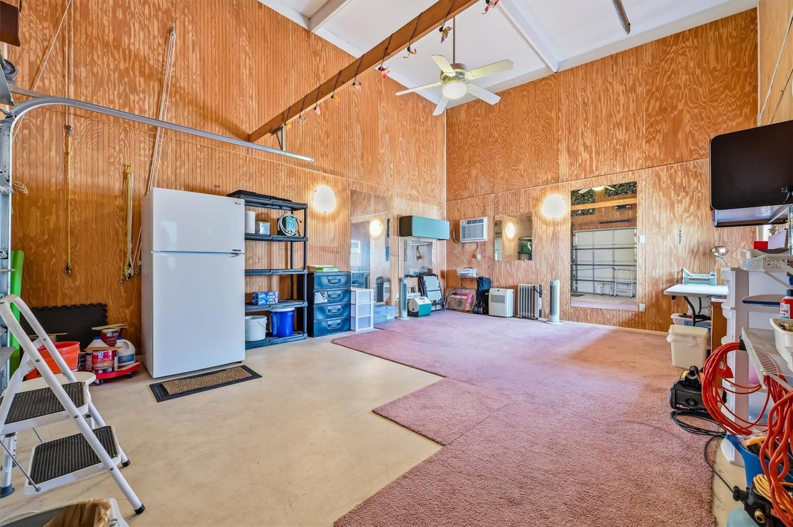10027 EQUITY AVE — photo 20