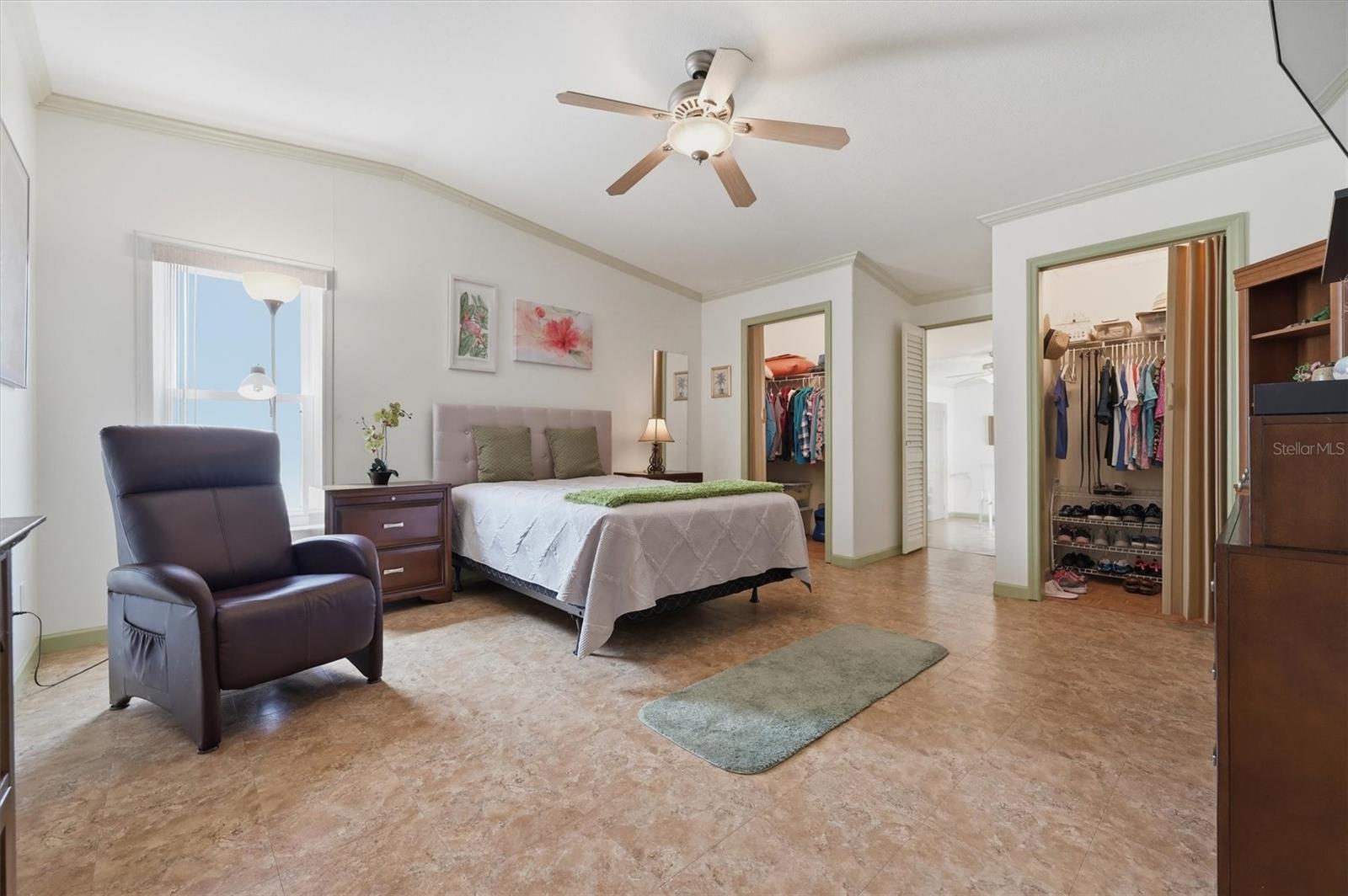 10027 EQUITY AVE — photo 32
