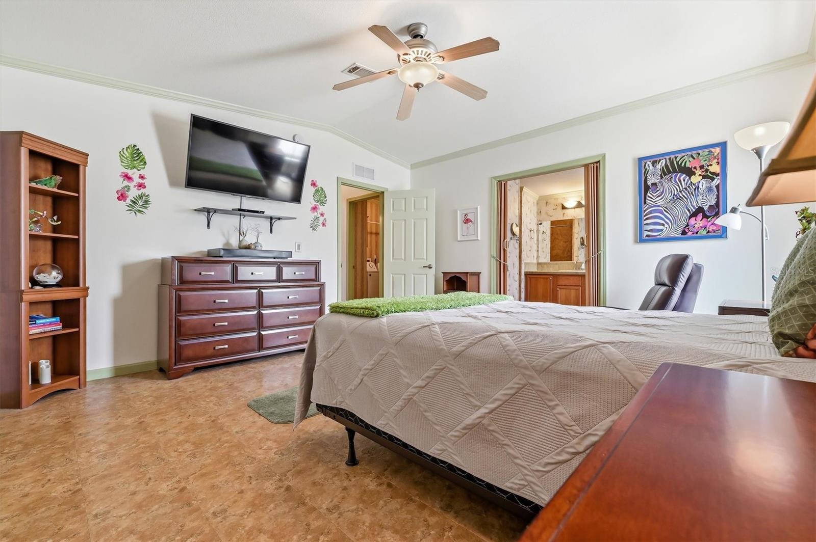 10027 EQUITY AVE — photo 33