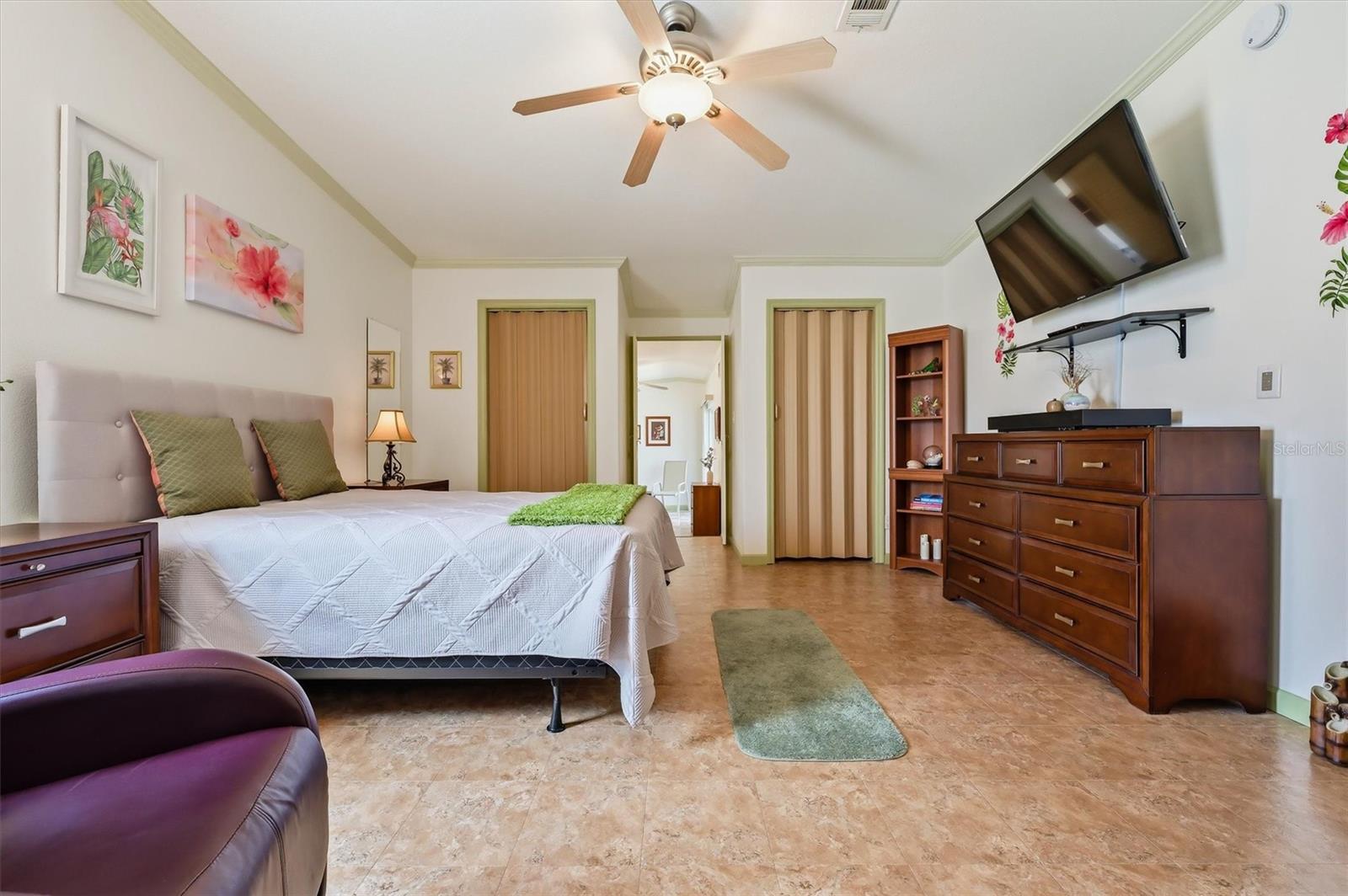 10027 EQUITY AVE — photo 34