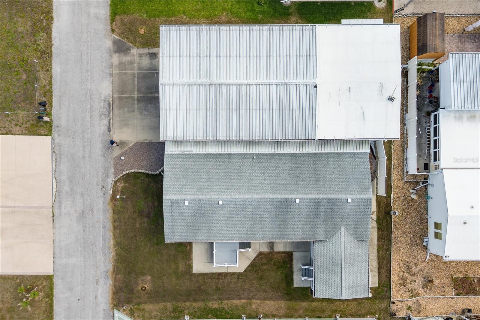 10027 EQUITY AVE — photo 12