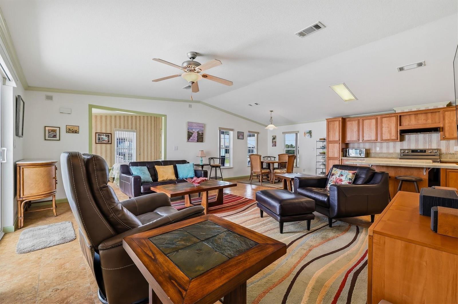 10027 EQUITY AVE — photo 23