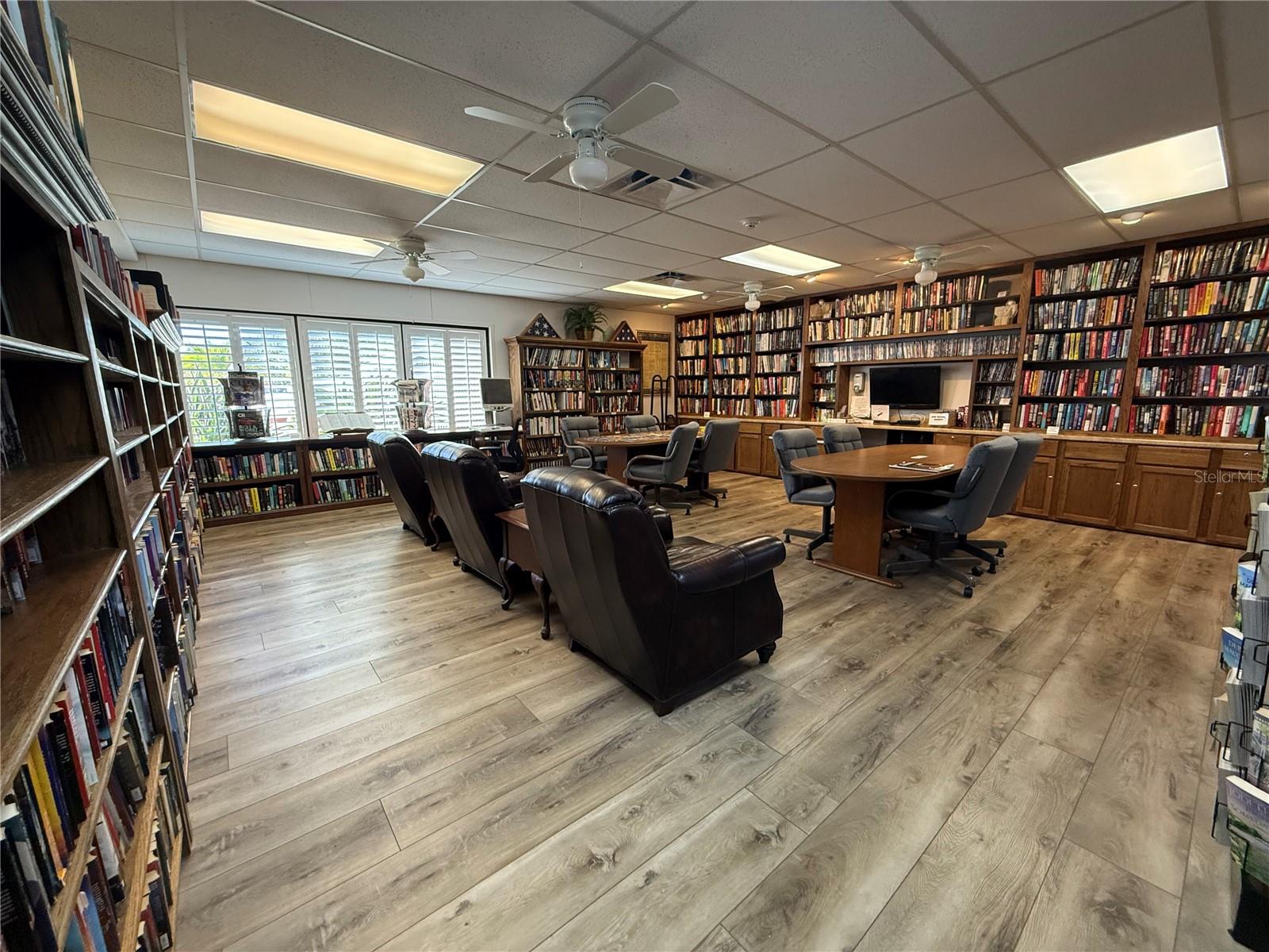 10501 HARDWOOD CT — photo 43
