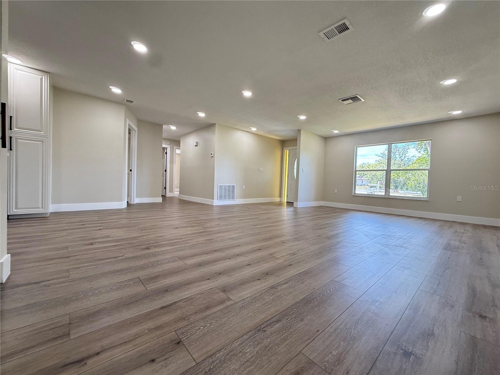 10501 HARDWOOD CT — photo 10