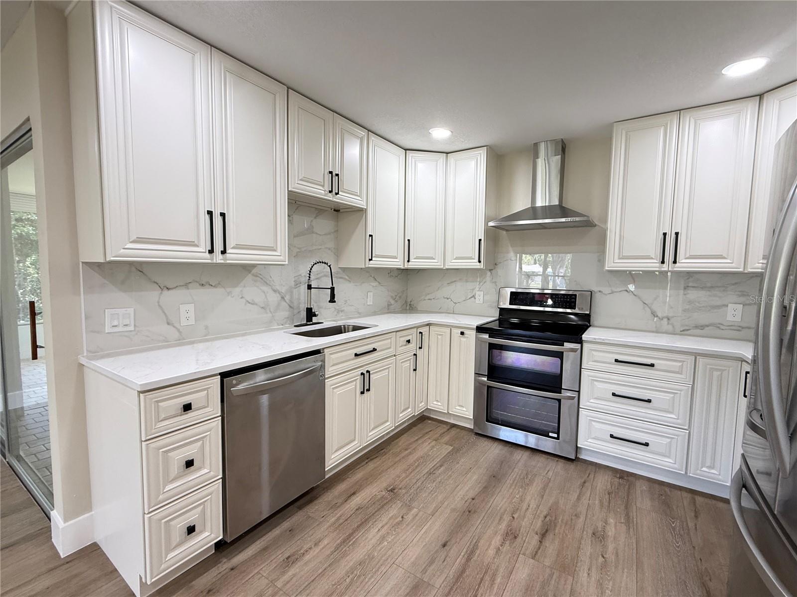 10501 HARDWOOD CT — photo 12