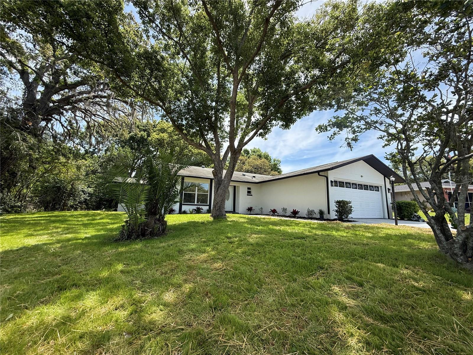 10501 HARDWOOD CT — photo 3