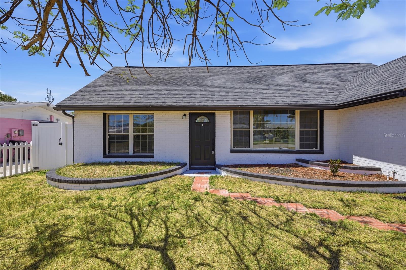 13615 GARRIS DR — photo 2