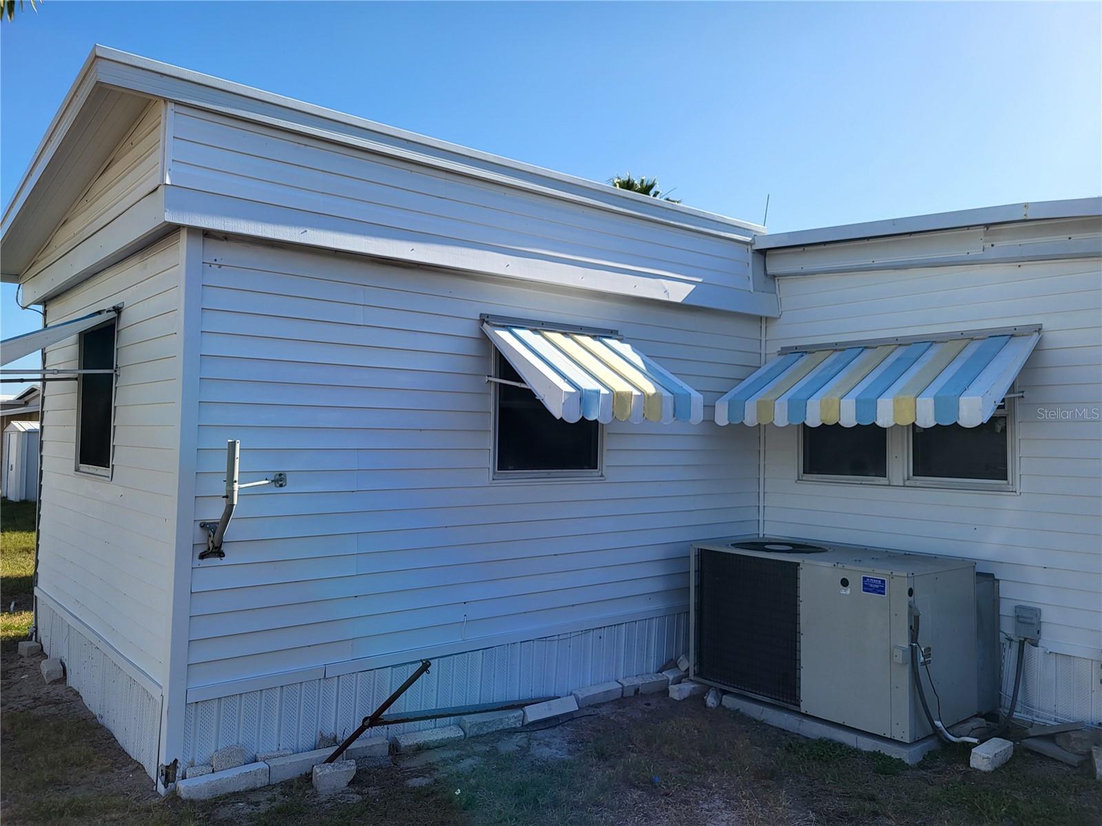 12017 CARTWRIGHT DR — photo 3