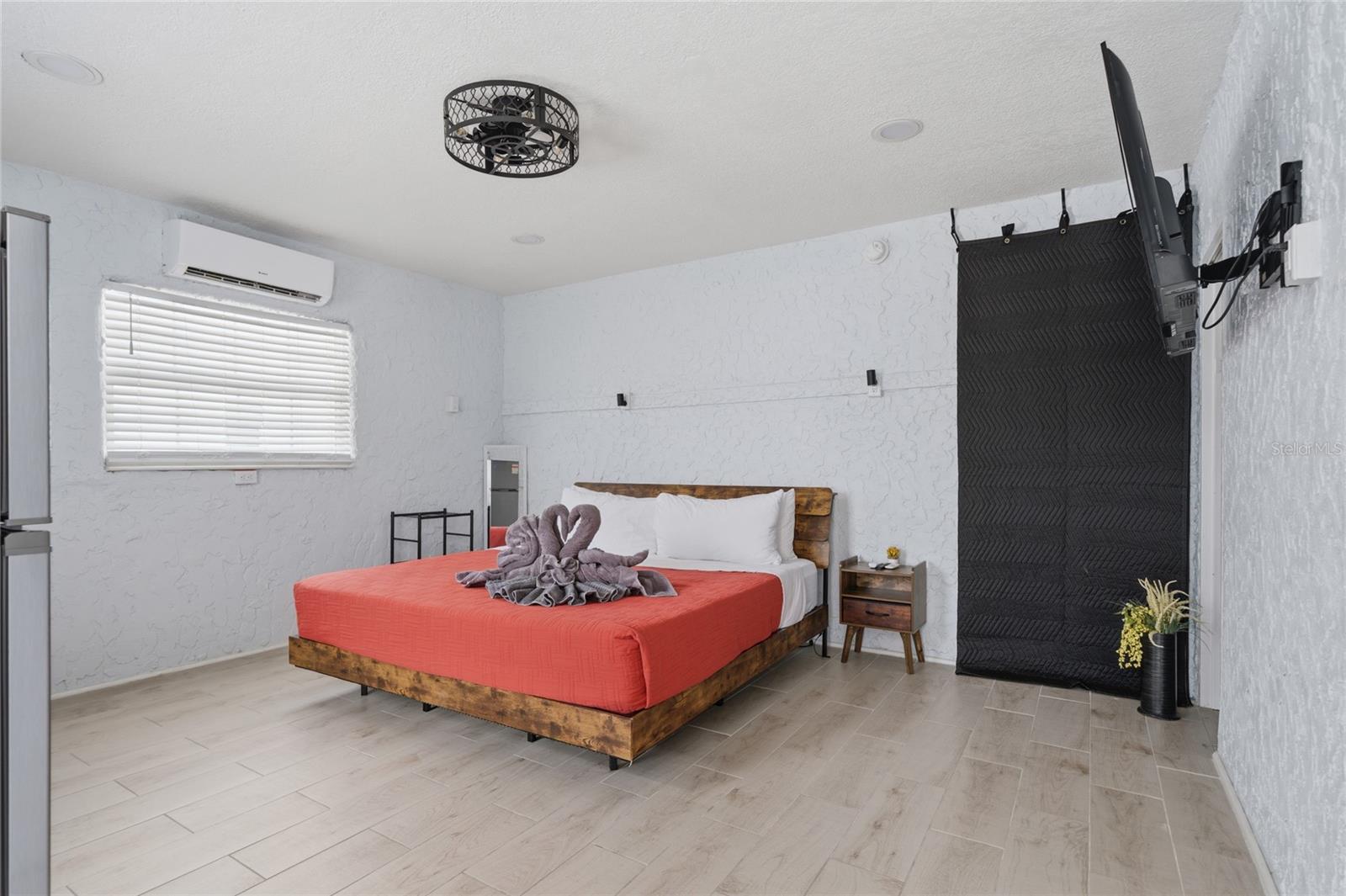 602 POINSETTIA AVE — photo 17