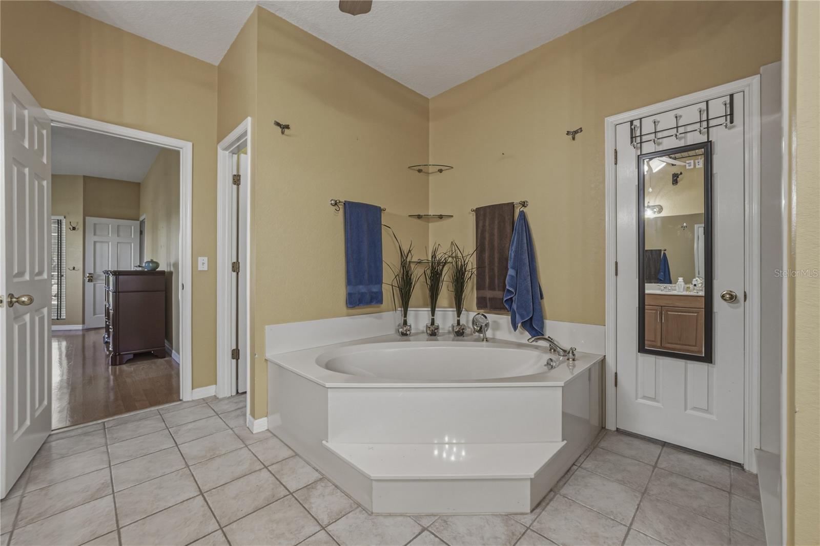 29001 BAYHEAD RD — photo 31