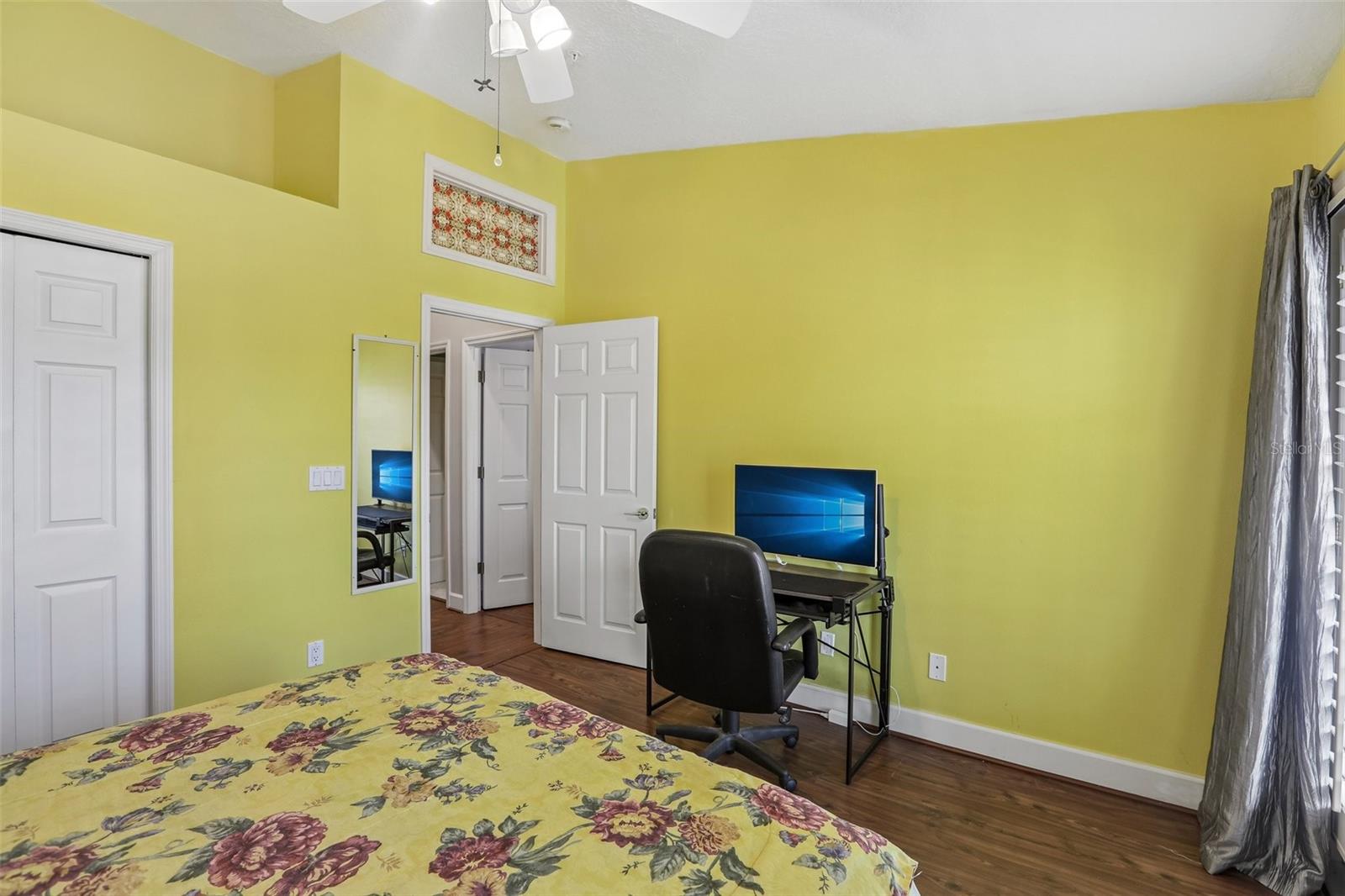 113 YACHT CLUB CIR — photo 21