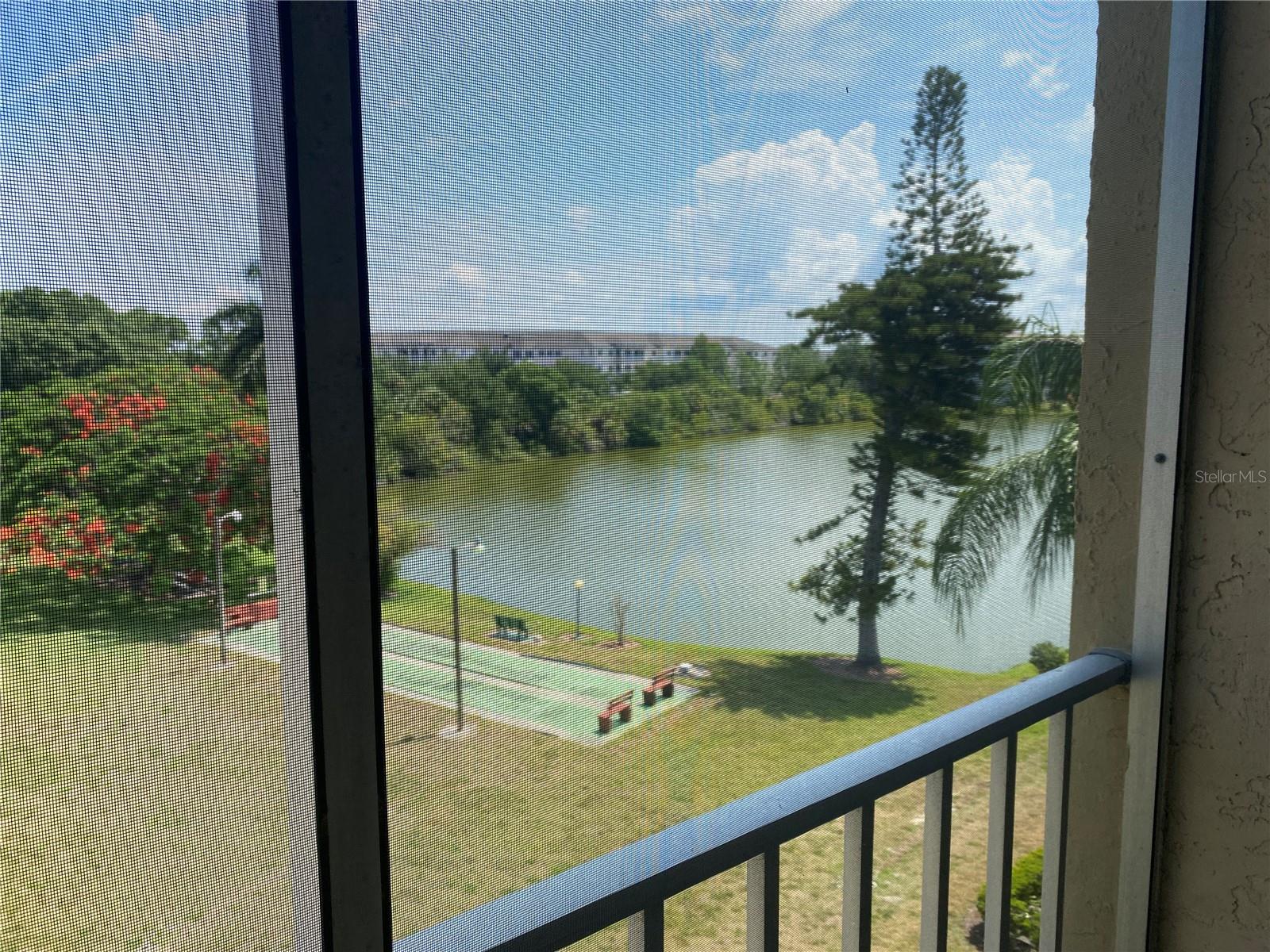 3621 LAKE BAYSHORE DR #J-403 — photo 32