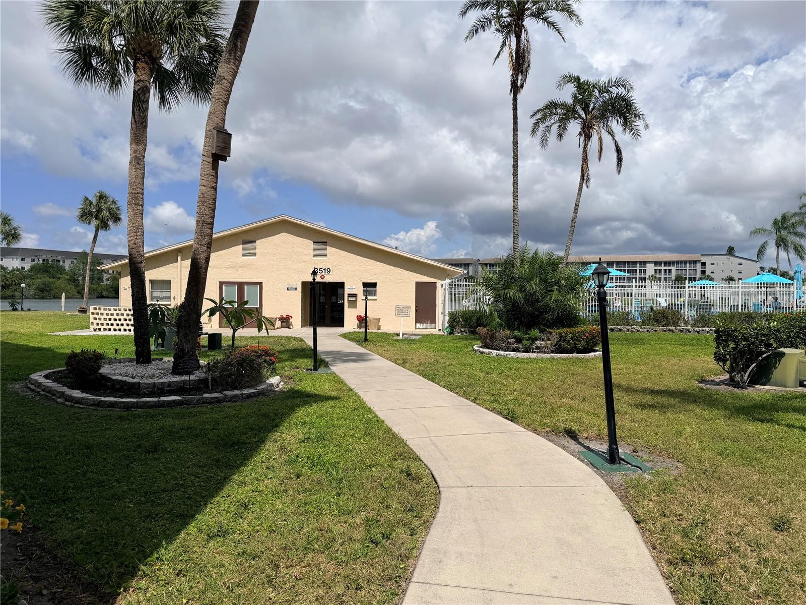 3621 LAKE BAYSHORE DR #J-403 — photo 40