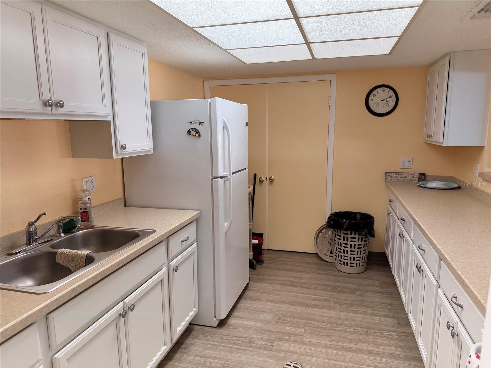 3621 LAKE BAYSHORE DR #J-403 — photo 42