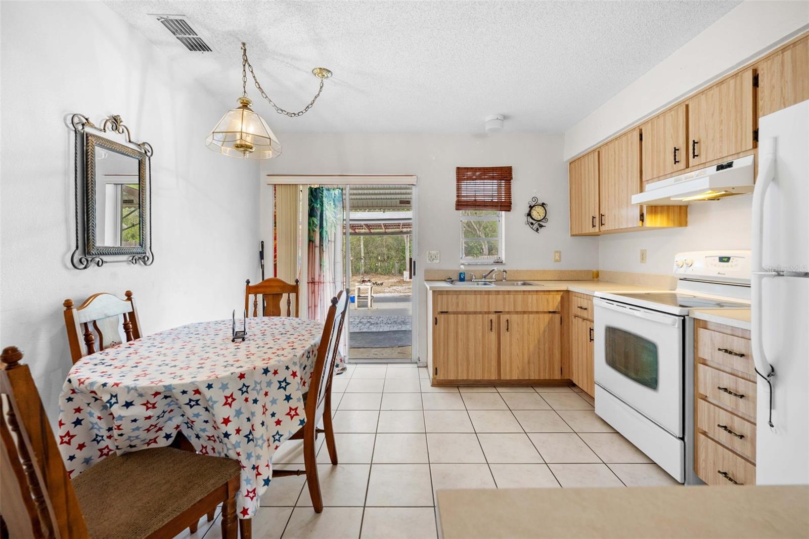 17322 HARMONY DR — photo 28