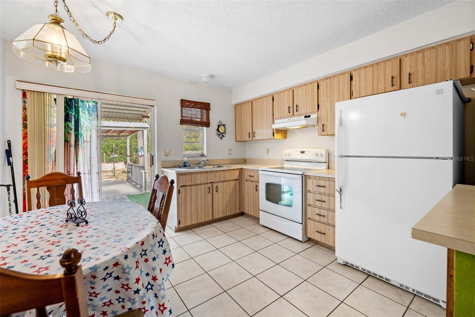 17322 HARMONY DR — photo 27