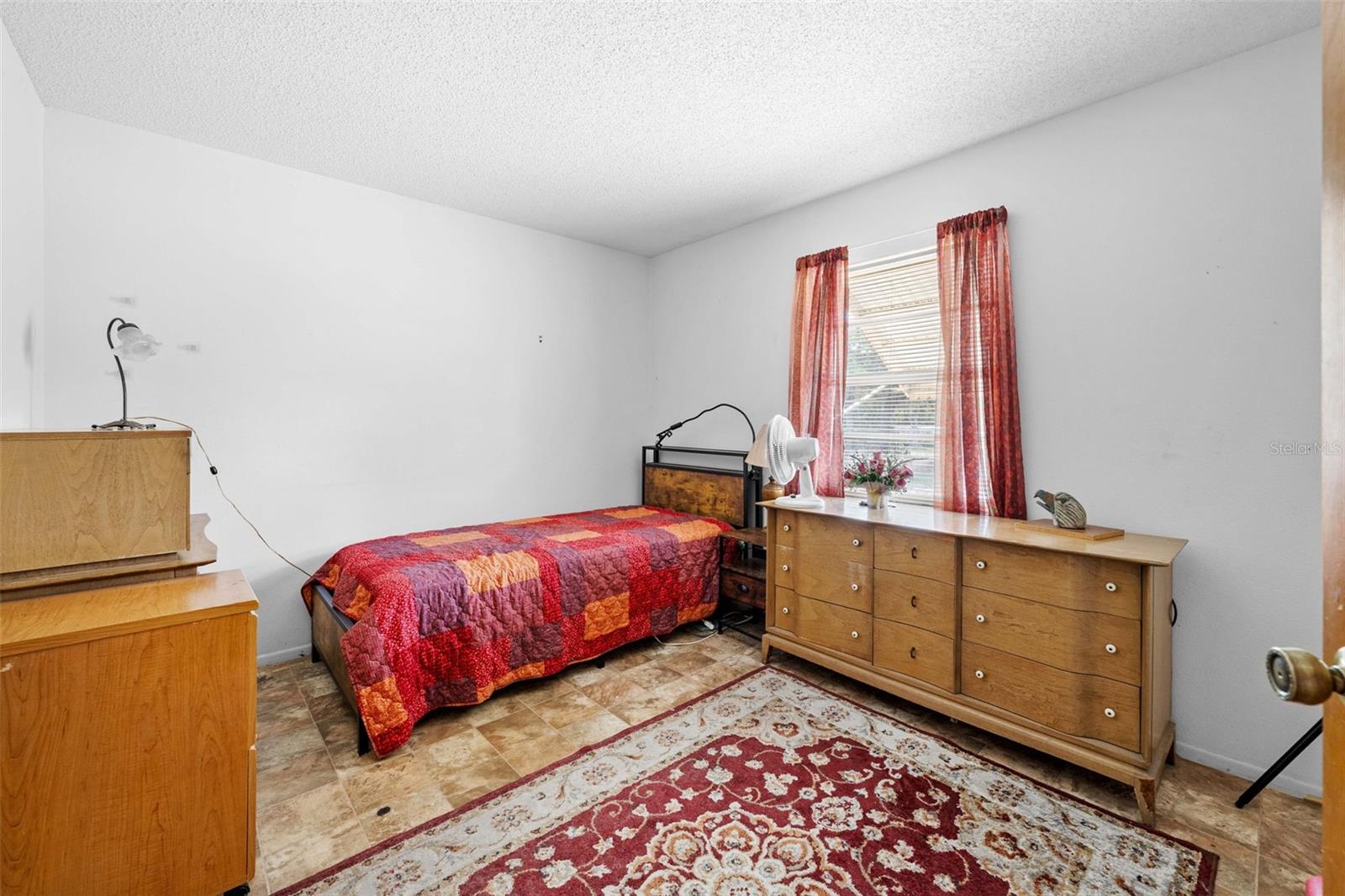 17322 HARMONY DR — photo 36