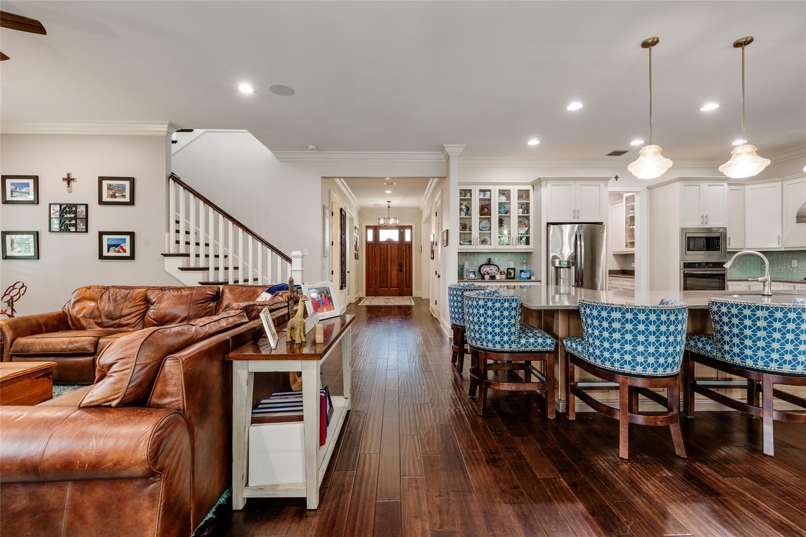 852 CORDOVA BLVD NE — photo 17