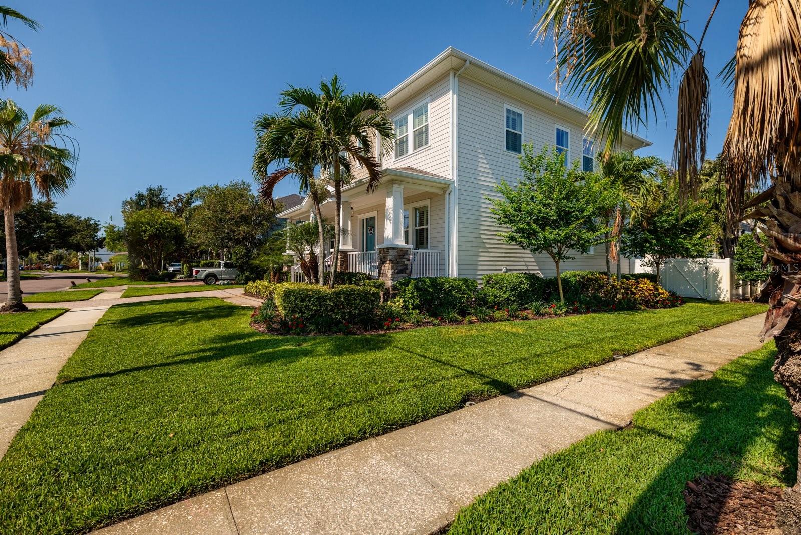 852 CORDOVA BLVD NE — photo 64
