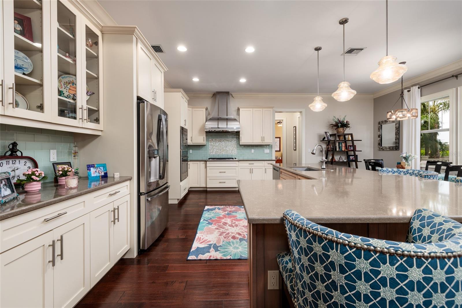 852 CORDOVA BLVD NE — photo 11