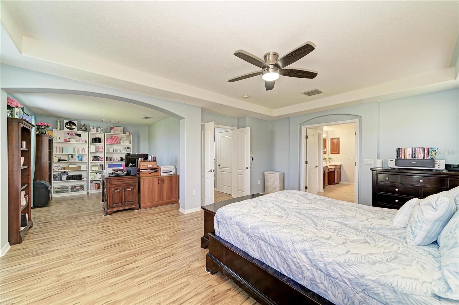 9035 WILLOWBROOK CIR — photo 28