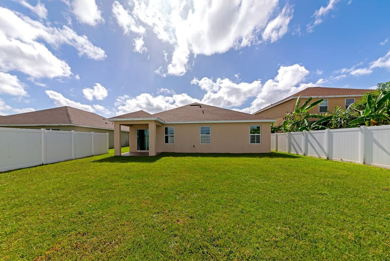 15517 ROSE GROVE DR — photo 38