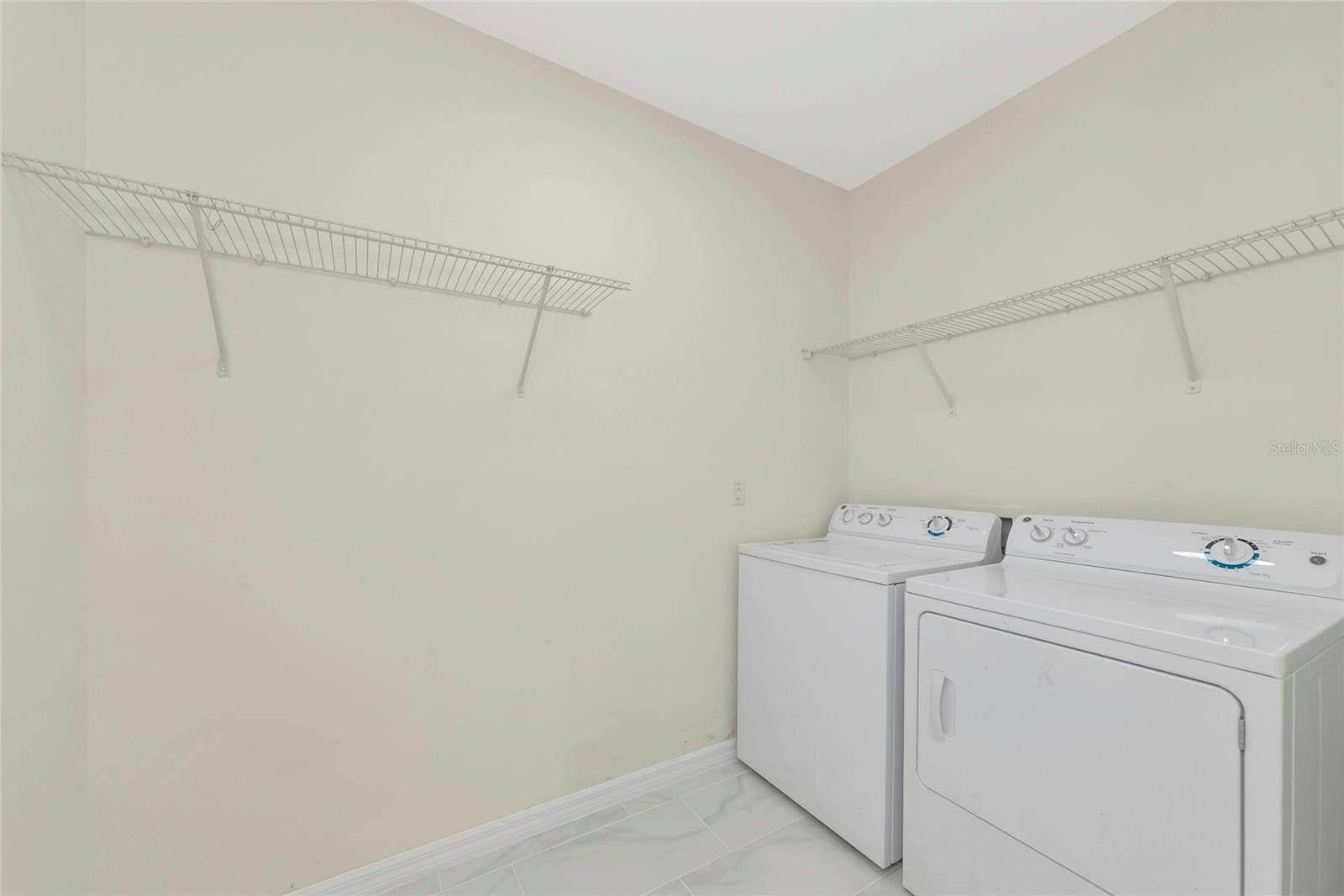 15517 ROSE GROVE DR — photo 23
