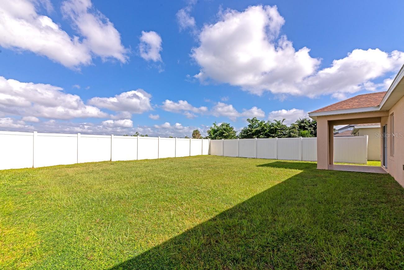 15517 ROSE GROVE DR — photo 4
