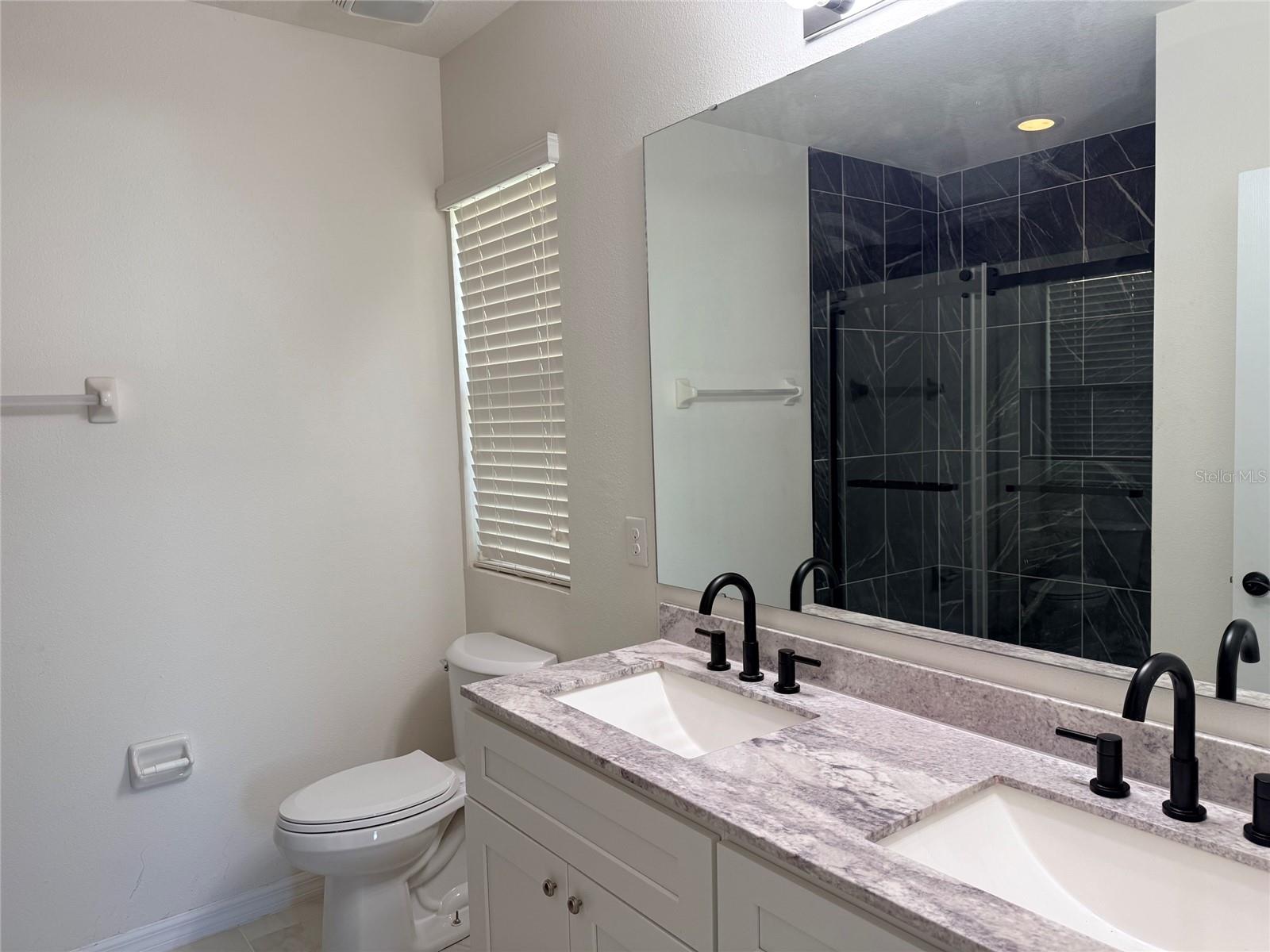 15517 ROSE GROVE DR — photo 8