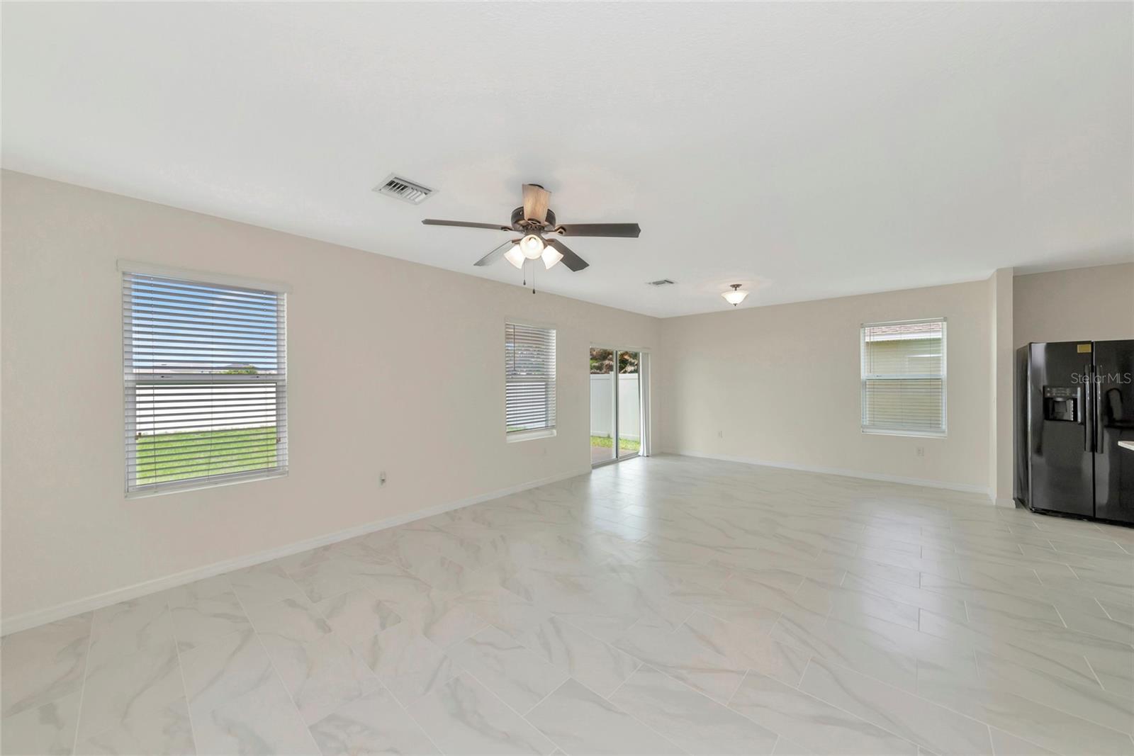15517 ROSE GROVE DR — photo 29